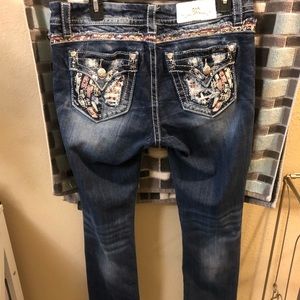 Size 30 easy straight Miss Me jeans